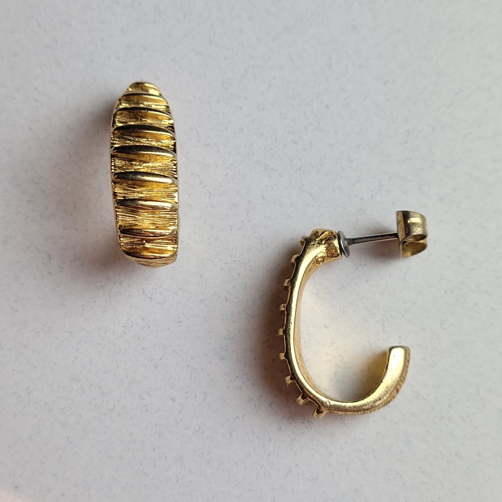 Vintage Textured Gold-Tone Earrings